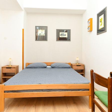 Apartmani Zupanic Коромачно Екстер'єр фото