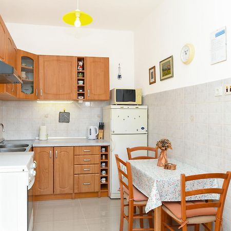 Apartmani Zupanic Коромачно Екстер'єр фото
